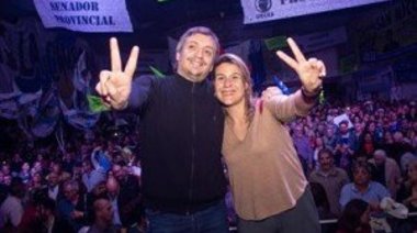 Masivo acto de cierre de Campaña con Máximo y Cecilia