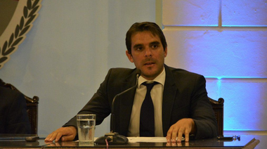 Intendente de San Nicolás y el vaciamiento municipal  