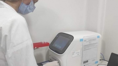 Covid: el laboratorio de la UOM validó una técnica de detección por muestra de saliva
