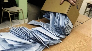 Comenzó el recuento definitivo de votos