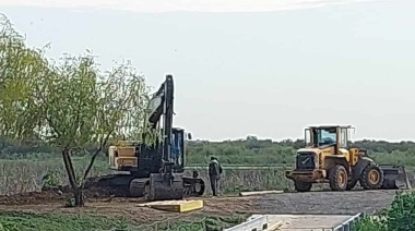 Volvieron a denunciar al intendente de San Nicolás por usar retroexcavadoras en una reserva natural
