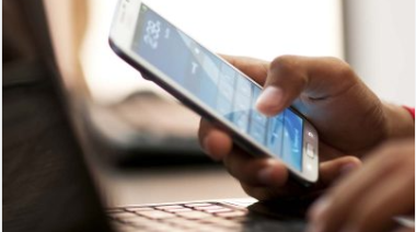 Desregulan los precios de las tarifas de celulares, internet y el cable