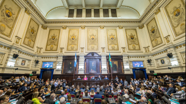 Luego de tremendo triunfo, Kicillof se quedó con el quórum del Senado y creció en Diputados