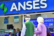 A cuánto aumentará la jubilación mínima desde junio