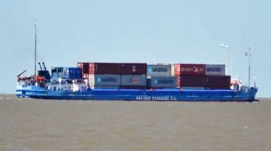 Robaron un buque con contenedores mientras navegaba por el Paraná
