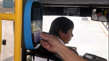 Aprueban la gratuidad del transporte público para trabajadores de la salud