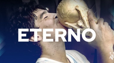 Los intendentes también dan el último adiós a Maradona