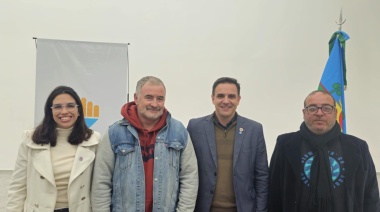 Mauro Poletti firmó un convenio con la Universidad FASTA