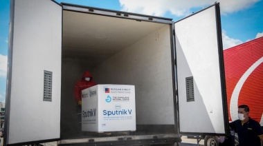 Provincia recibe 135 mil dosis de la vacuna rusa