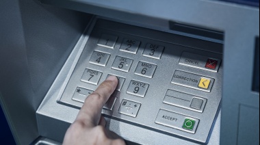Hasta abril prorrogan la suspensión del cobro de comisiones en cajeros automáticos