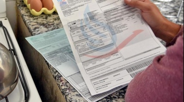 El Gobierno congeló las tarifas de los servicios de luz y gas hasta marzo