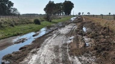 Axel Kicillof destinará $ 570 millones para mejorar caminos rurales