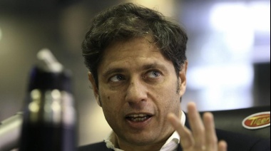 ¿Axel Kicillof reparte bastones y lapiceras?