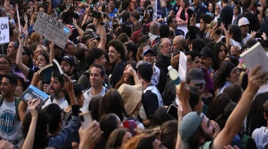 Los sueños de la política y la textualidad. La imaginación política se reconoce en el pensamiento social colectivo