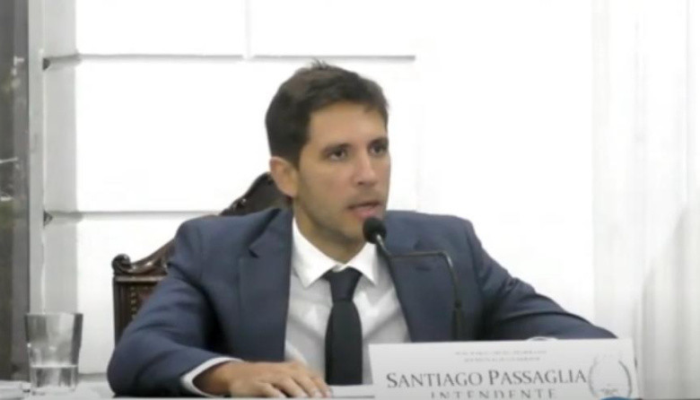 Santiago Passaglia amaga volver a la Legislatura para voltear el Endeudamiento y la ampliación del Bapro