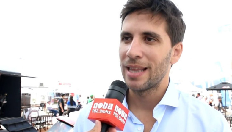 La ciudad espera respuestas y el intendente de novio.  Pobre Denise