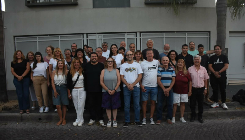 Sebastián Vignoles dio a conocer los nombres de los integrantes de la lista de unidad que disputará el PJ de San Nicolás