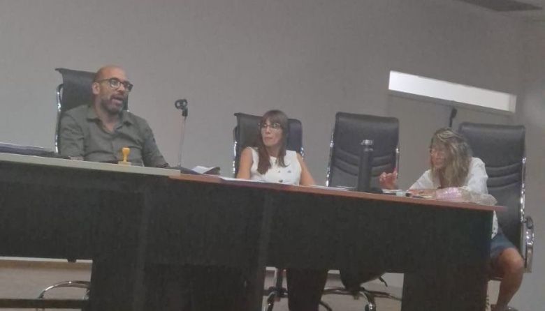 FinEs.  Convocatoria Docente en San Nicolás y presentación de nuevas autoridades