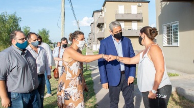 Ferraressi visitó vecinos del Desarrollo Urbanístico y adjudicados del loteo con servicios de San Nicolás