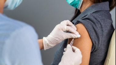 Más del 50% de la población argentina ya está vacunada con una dosis contra el COVID-19