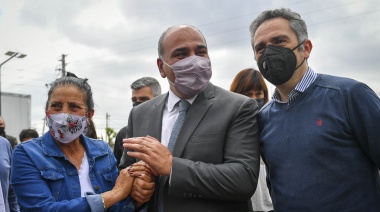 Manzur encabezó la presentación del programa “Mi Pieza”