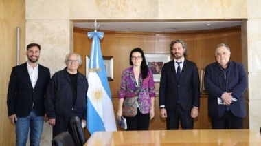 Cafiero se reunió con Pérez Esquivel para que Argentina sea sede de la Cumbre Mundial de los premios Nobel