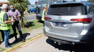 Detectan autos de alta gama que deben 30 millones de pesos en patentes