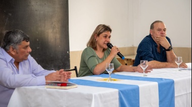 Cecilia Comerio y Sergio Berni participaron de una charla sobre seguridad con vecinas y vecinos nicoleños