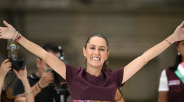 Claudia Sheinbaum se convierte en la primera mujer presidenta en la historia de México
