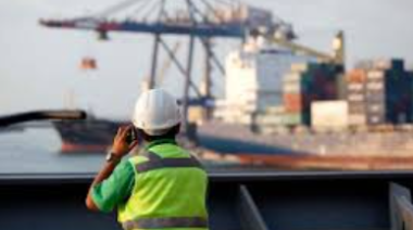 El Gobierno avanzó en la desregulación del servicio marítimo y fluvial y eliminó el trabajo del sereno de buques