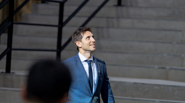 Bonos como dádivas a concejales,  y multas por ampliar el gasto por IOMA. La familia Passaglia se va quedando sin amigos