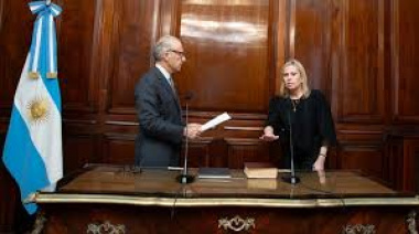 Es Nicoleña, es nuestra. La Dra Nicoleña Ana Beatriz Fernández, juró como integrante del jurado de enjuiciamiento de magistrados de la Nación
