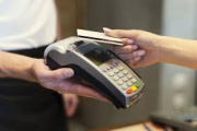 Se sancionó la ley que protege a usuarios de tarjetas de crédito y débito