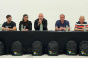 Mauro Poletti, entregó la indumentaria a la delegación de los Juegos Bonaerenses